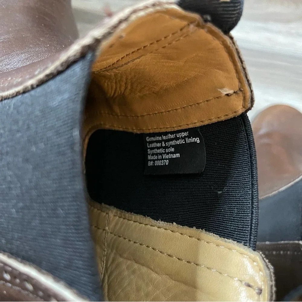 Blundstone Original High Top Chelsea Boot Brogue Size 6 AUS, US women 9. - Picture 8 of 9